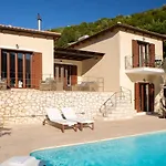 Arodo Seaside - Christina *
