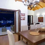 Villa Arodo Seaside - Christina *