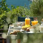 Arodo Seaside - Christina Villa Sivota