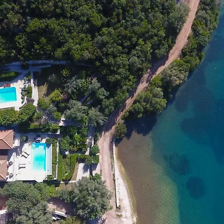 Arodo Seaside - Christina Villa Sivota